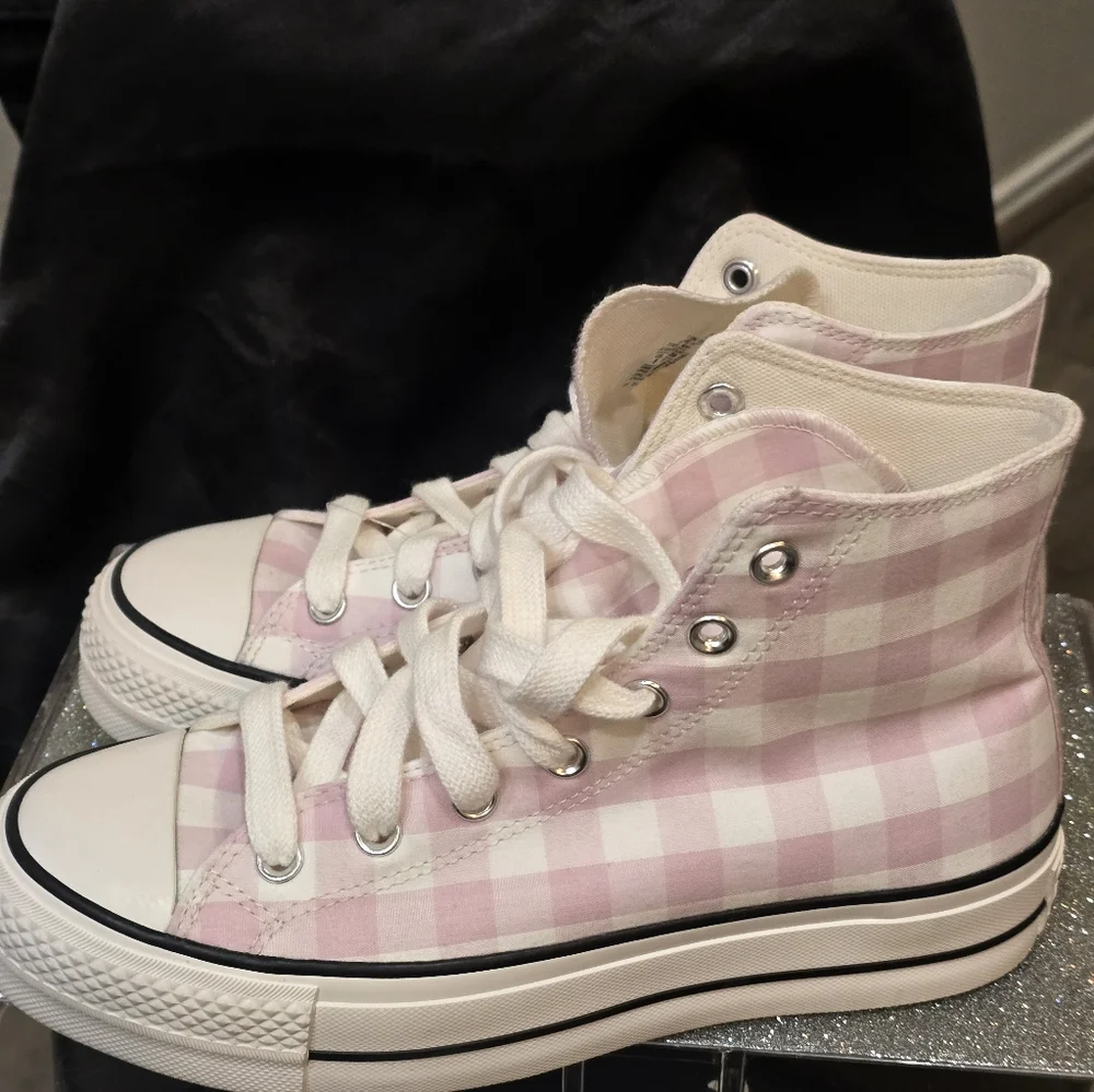 Converse Chuck Taylor All Star High Lift Platform Sneaker- Pink/White - Picture 12 of 14